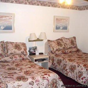 Travelers Inn And Suites 南太浩湖 客房 照片