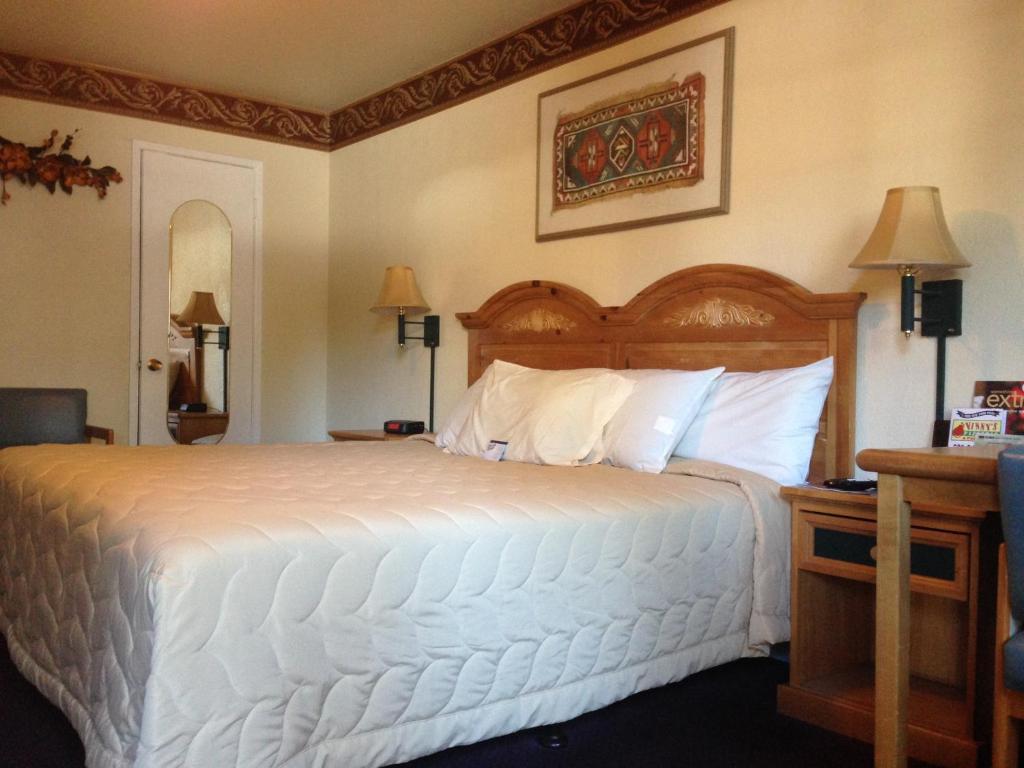 Travelers Inn And Suites 南太浩湖 客房 照片